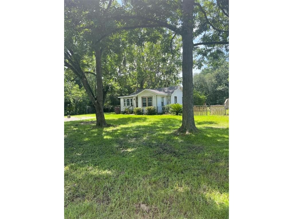 5842 Pickettville Road Jacksonville FL 32254 A4621041 image1