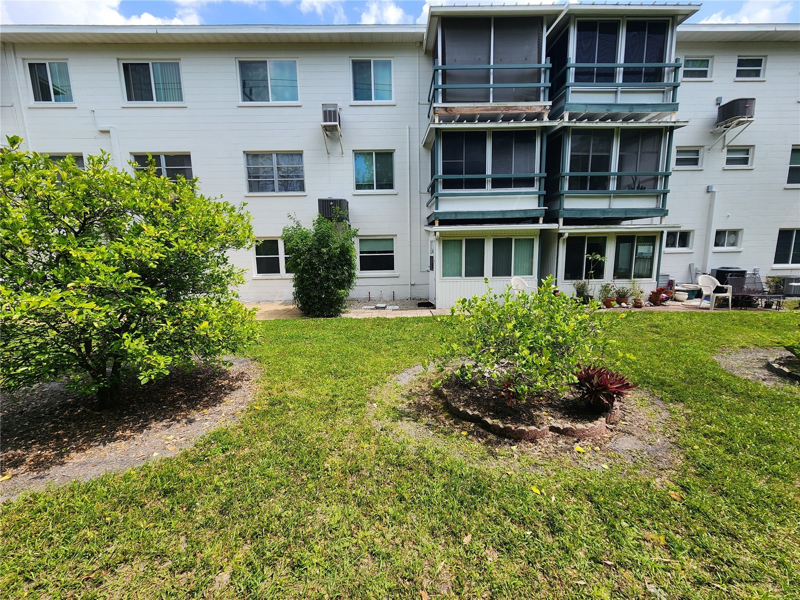 5842 Welcome Road #J2 Bradenton FL 34207 A4687898 image3
