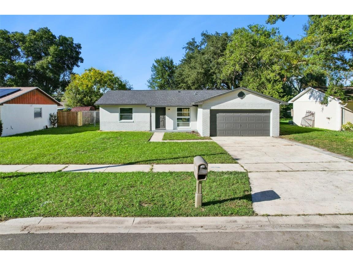 5843 Hutton Drive Orlando FL 32808 O6351106 image1