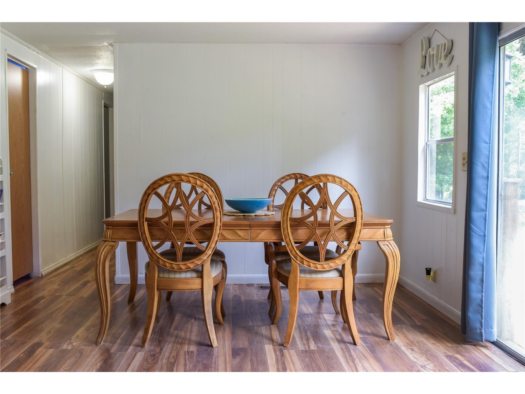5843 NE 167th Avenue Silver Springs FL 34488 OM726295 image5