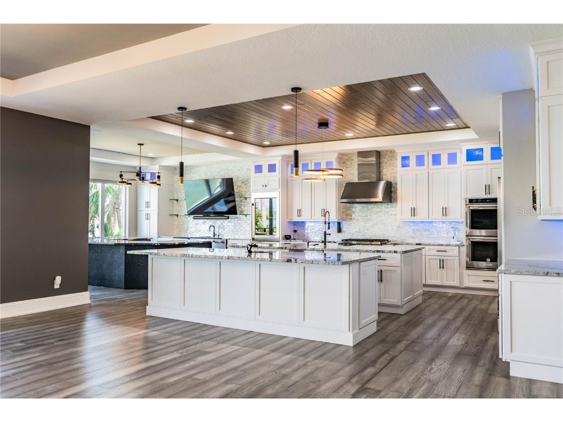 5845 Bahia Way S. Way W Saint Pete Beach FL 33706 - BOCA CIEGA BAY L4956297 image10