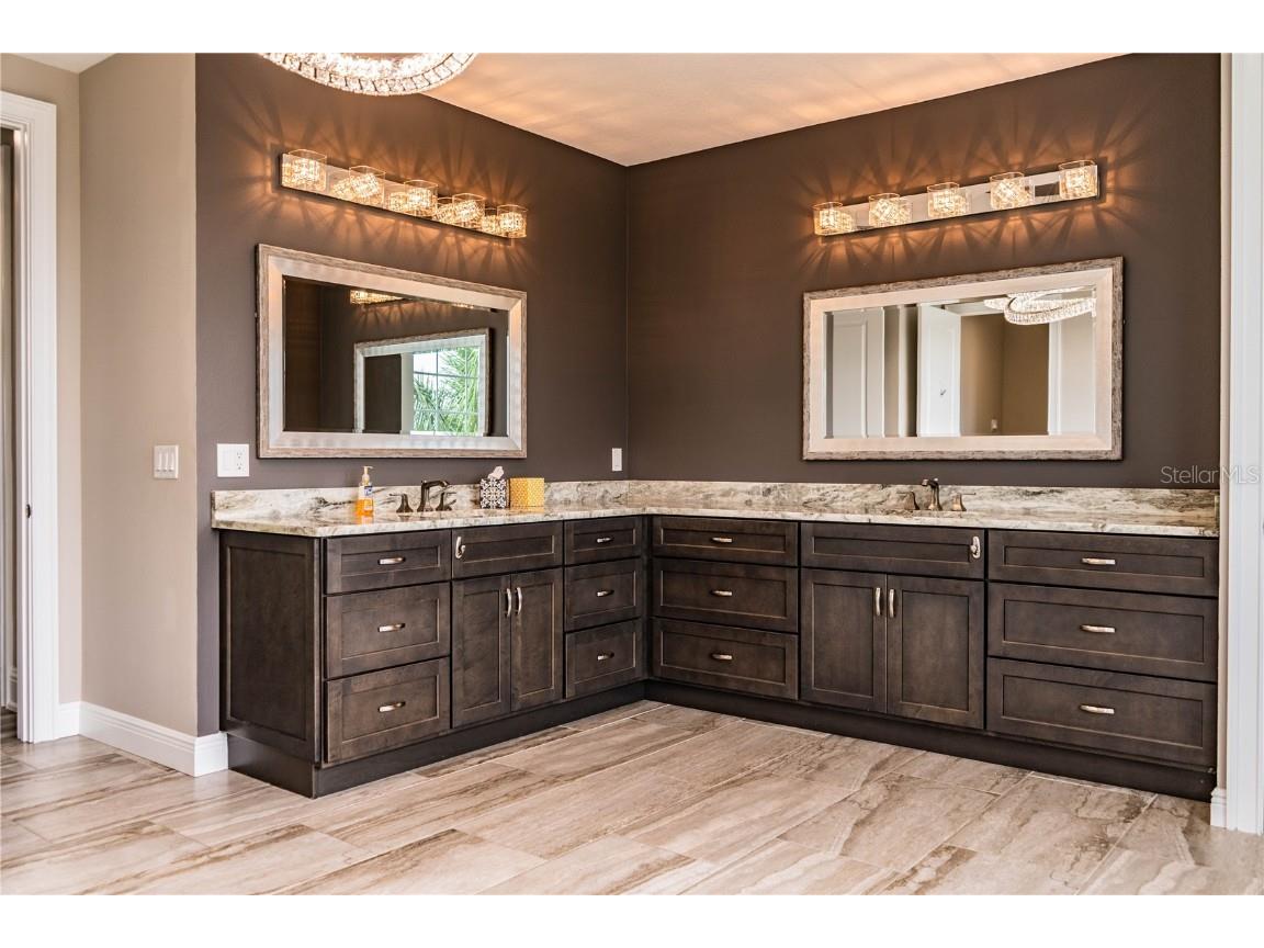 5845 Bahia Way S. Way W Saint Pete Beach FL 33706 - BOCA CIEGA BAY L4956297 image31