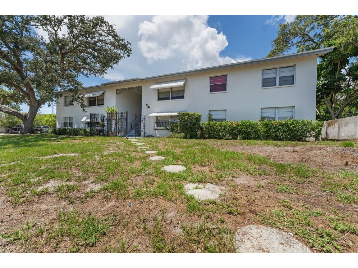 5845 Fairfield Avenue S Saint Petersburg FL 33707 U8252643 image1