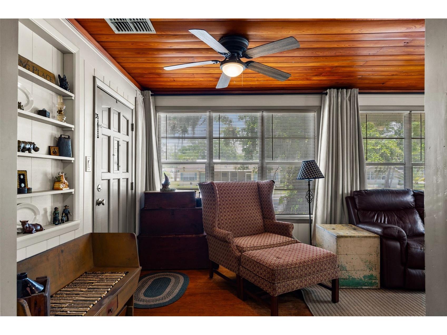 5845 Grand Boulevard New Port Richey FL 34652 W7886747 image12
