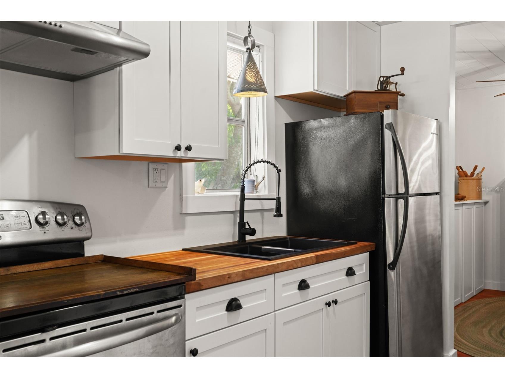 5845 Grand Boulevard New Port Richey FL 34652 W7886747 image35