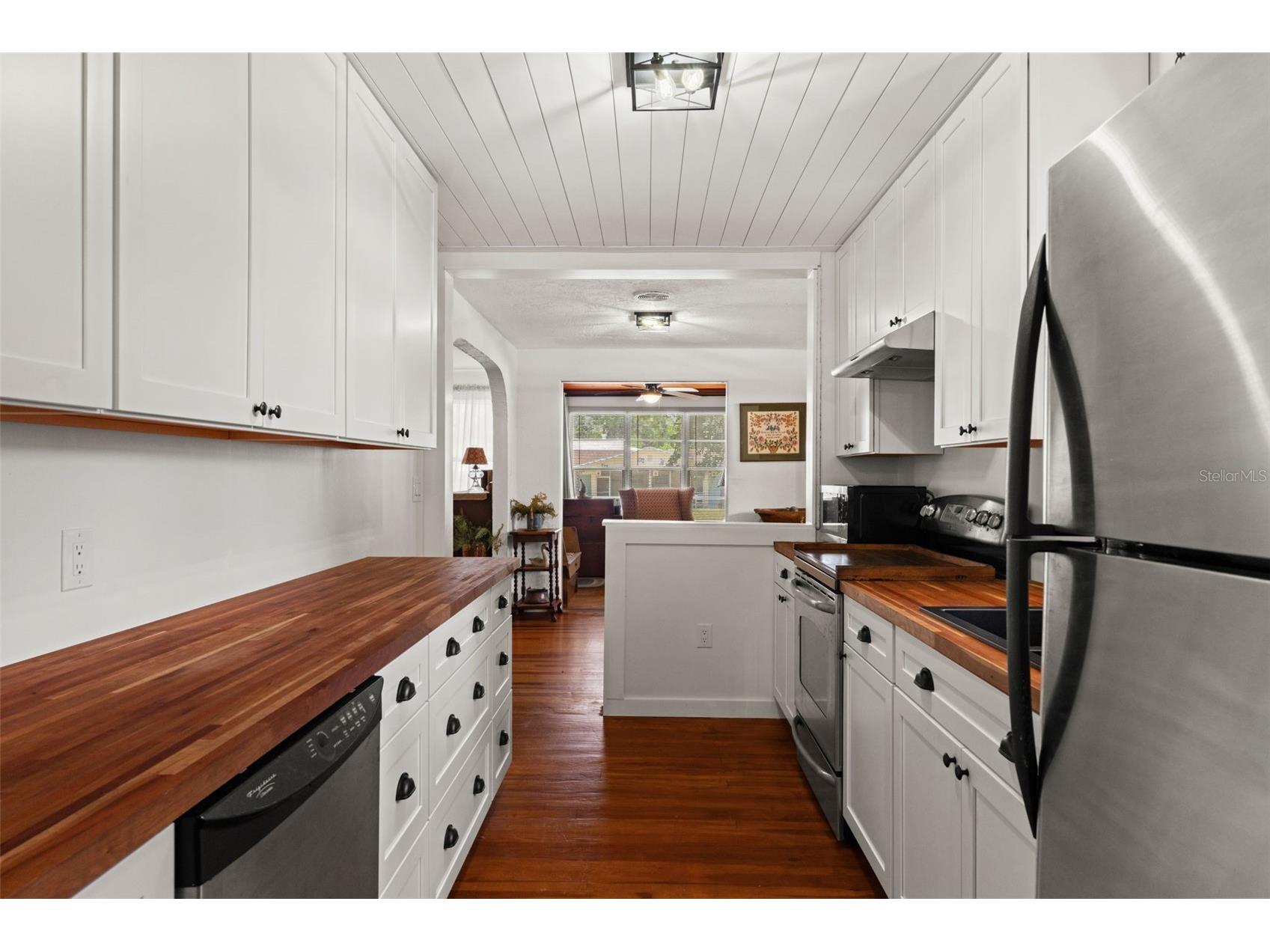 5845 Grand Boulevard New Port Richey FL 34652 W7886747 image38