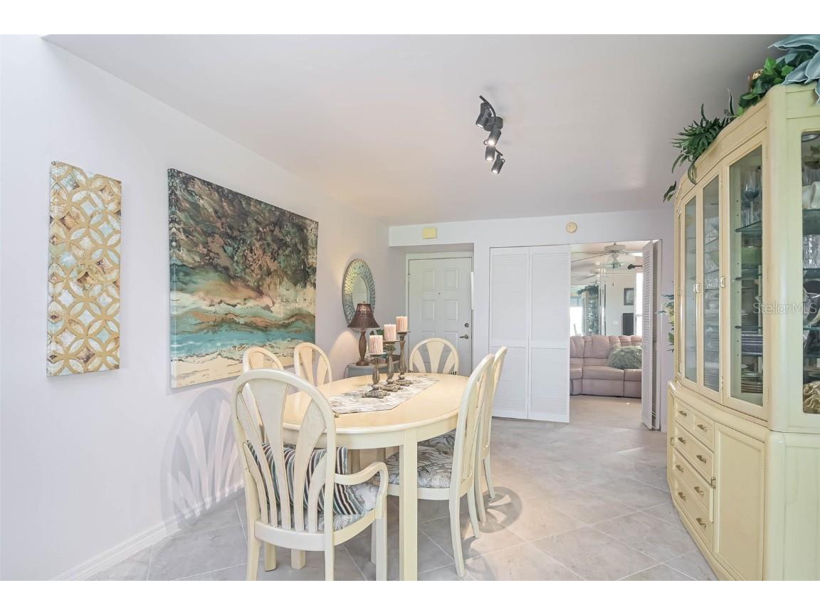 5845 Trailwinds Drive #531 Fort Myers FL 33907 O6342247 image9