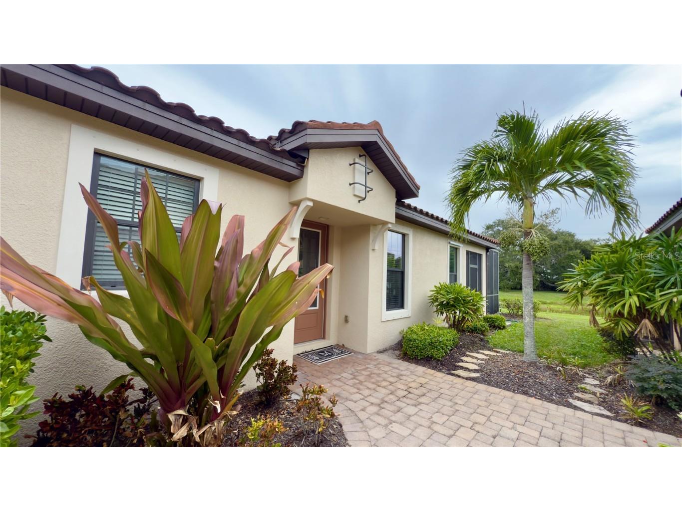 5846 Cavano Drive Sarasota FL 34231 A4671228 image1