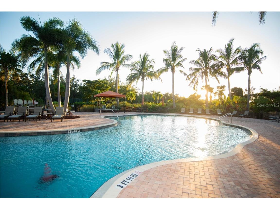 5846 Cavano Drive Sarasota FL 34231 A4671228 image2