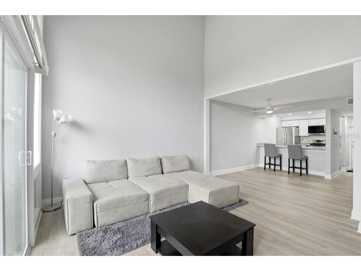 5846 Peregrine #B12 Orlando FL 32819 O6368369 image13