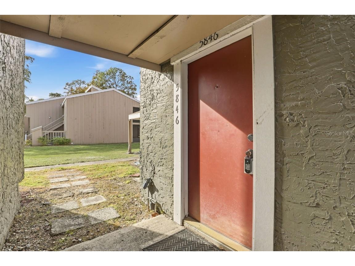 5846 Peregrine #B12 Orlando FL 32819 O6368369 image3