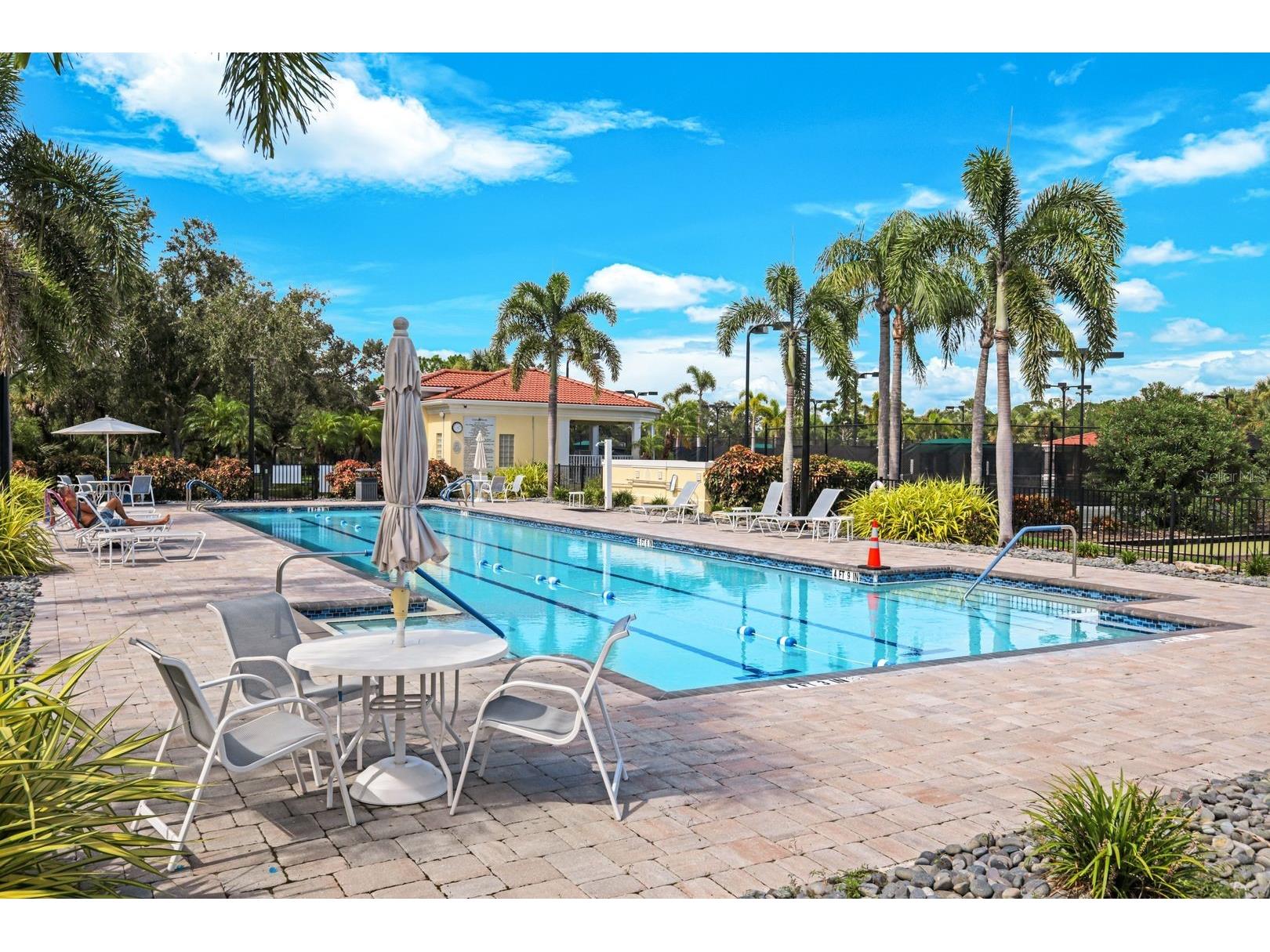 5848 Ferrara Drive Sarasota FL 34238 A4699167 image36