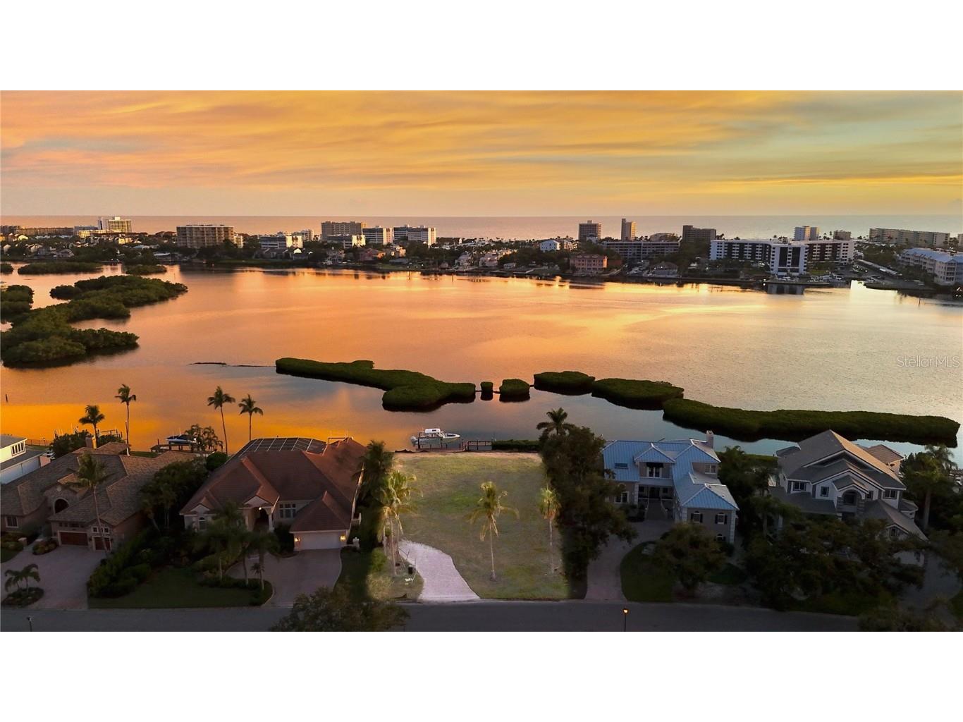 5848 Tidewood Avenue Sarasota FL 34231 A4661575 image1