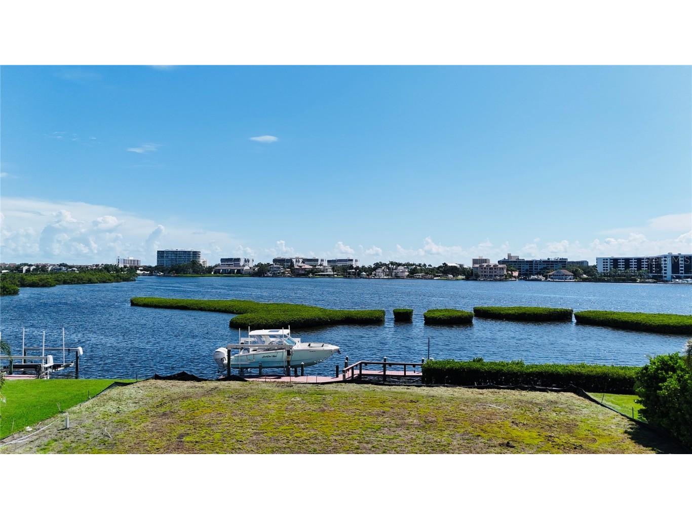 5848 Tidewood Avenue Sarasota FL 34231 A4661575 image11