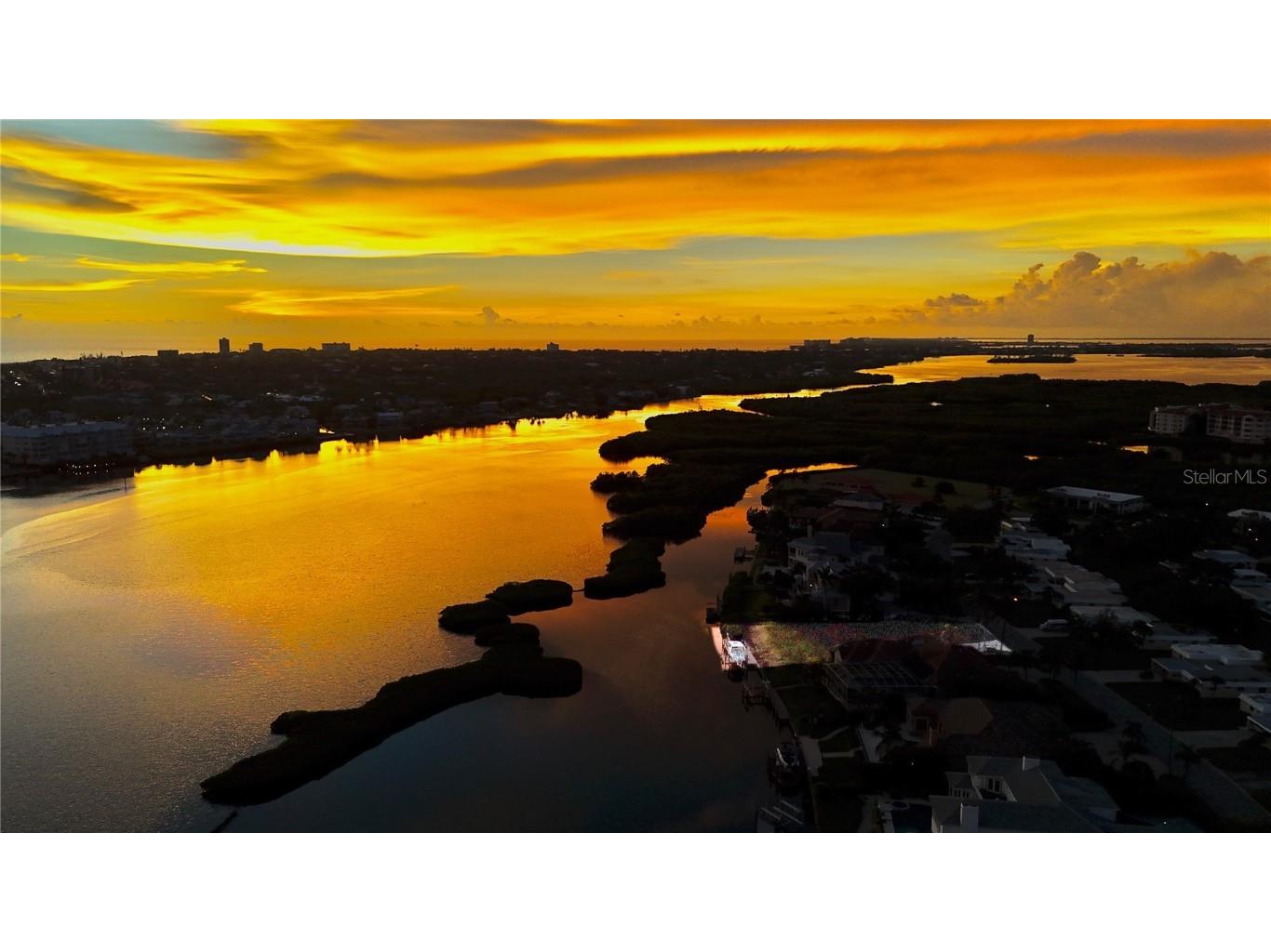 5848 Tidewood Avenue Sarasota FL 34231 A4661575 image12