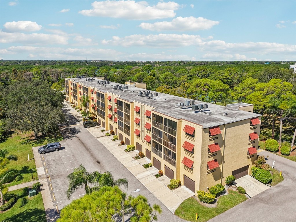 5849 Park Street N #202 Saint Petersburg FL 33709 TB8438056 image41