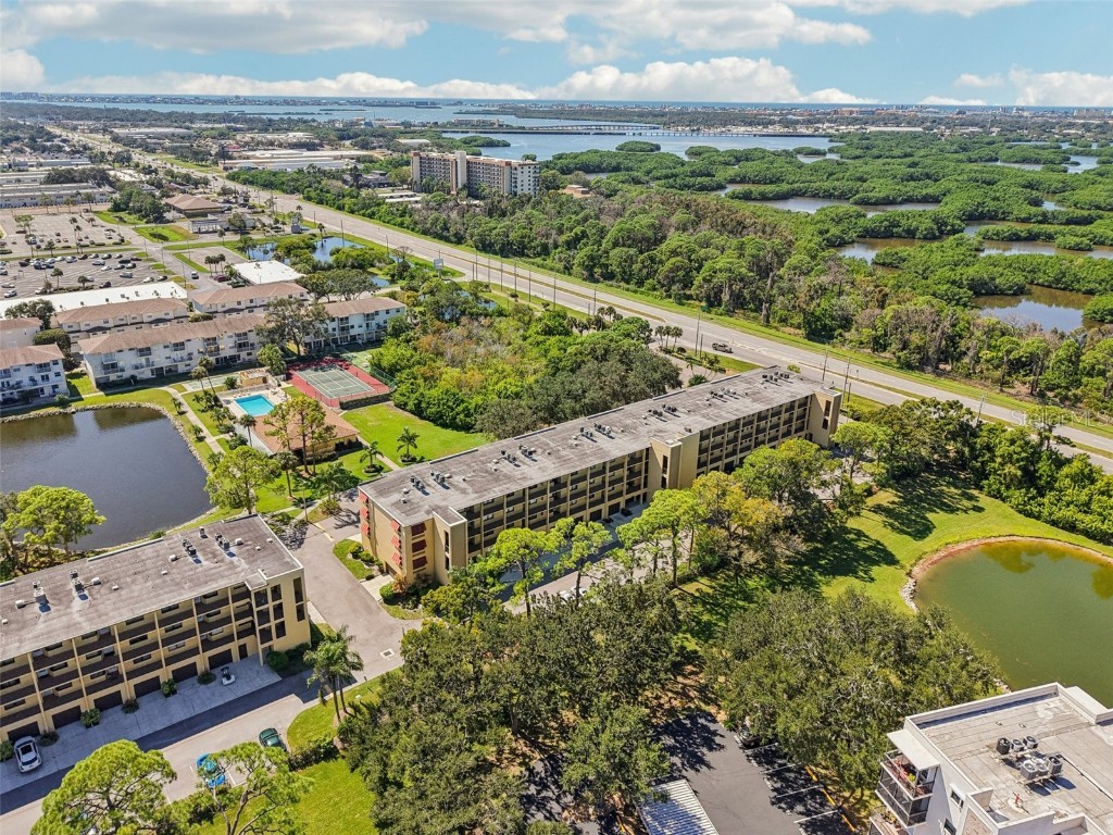 5849 Park Street N #202 Saint Petersburg FL 33709 TB8438056 image45