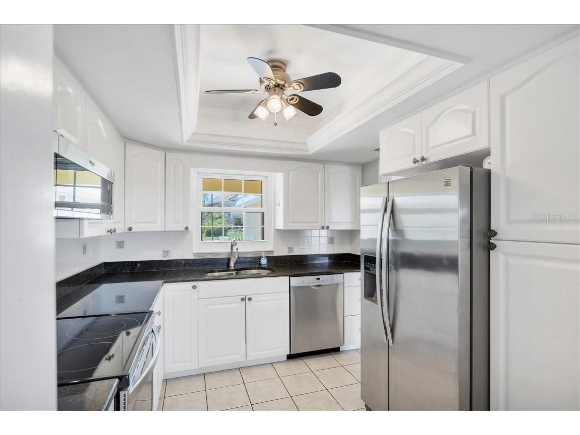 5849 Tidewood Avenue #12 Sarasota FL 34231 A4653430 image10