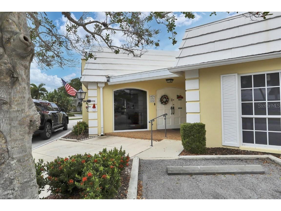 5849 Tidewood Avenue #12 Sarasota FL 34231 A4653430 image30
