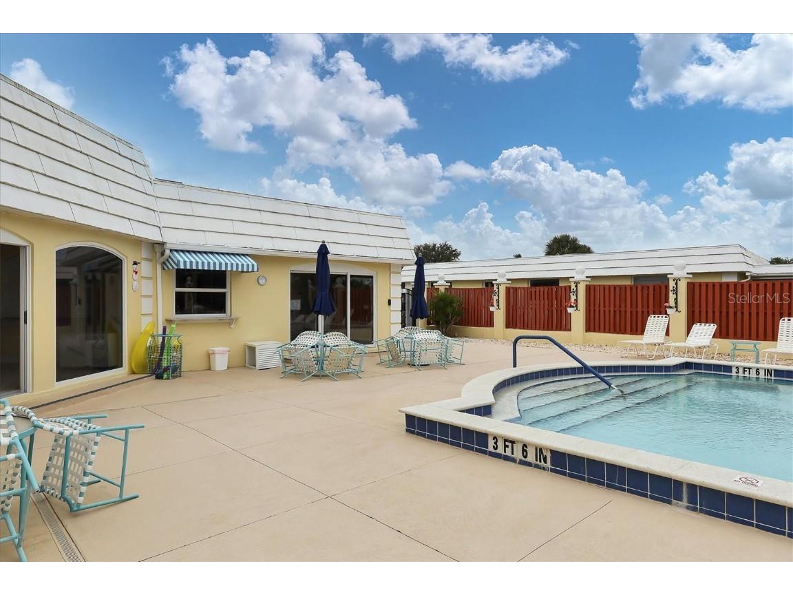 5849 Tidewood Avenue #12 Sarasota FL 34231 A4653430 image33