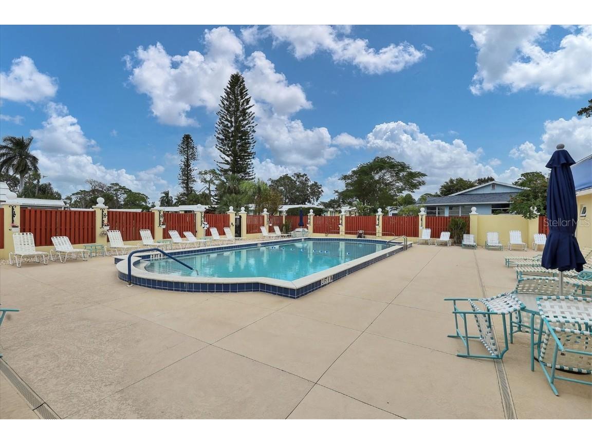 5849 Tidewood Avenue #12 Sarasota FL 34231 A4653430 image34