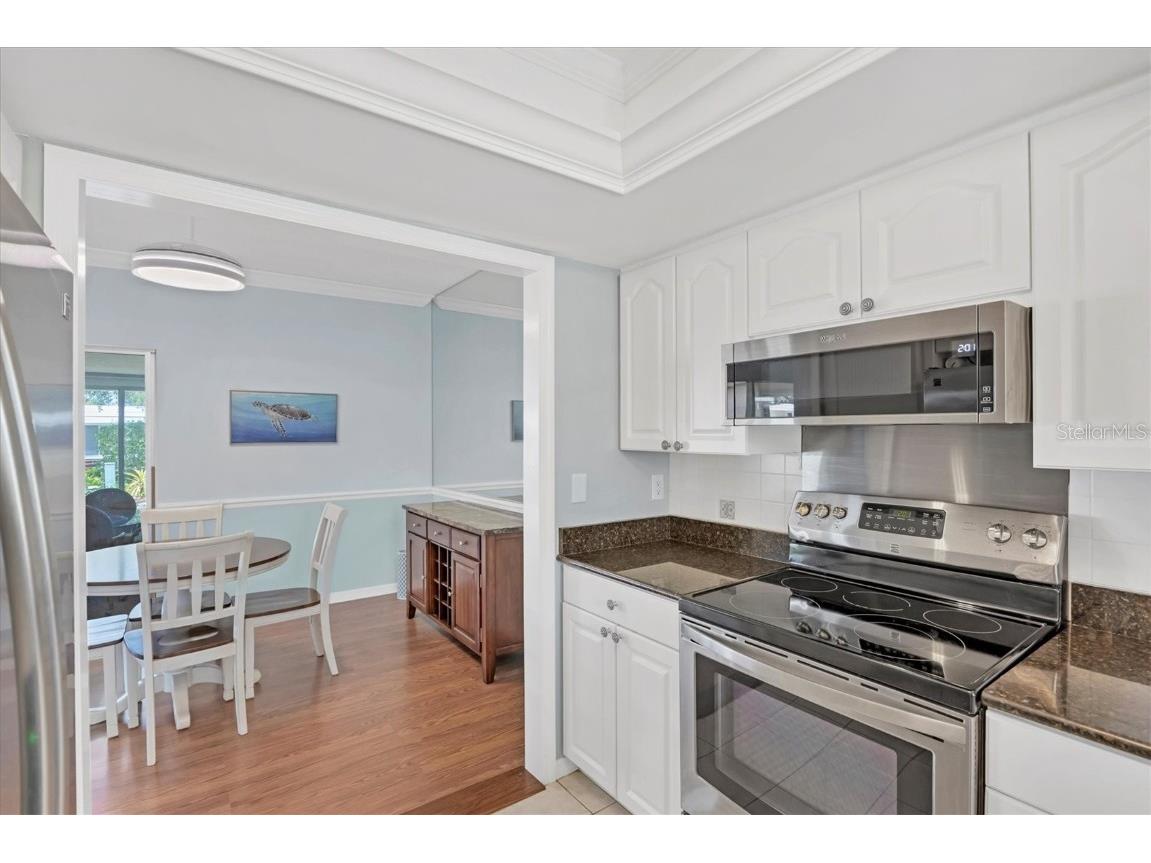 5849 Tidewood Avenue #12 Sarasota FL 34231 A4653430 image9