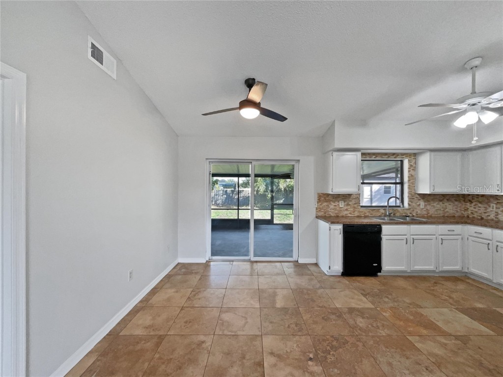 585 Cavalier Avenue Deltona FL 32725 O6366189 image11