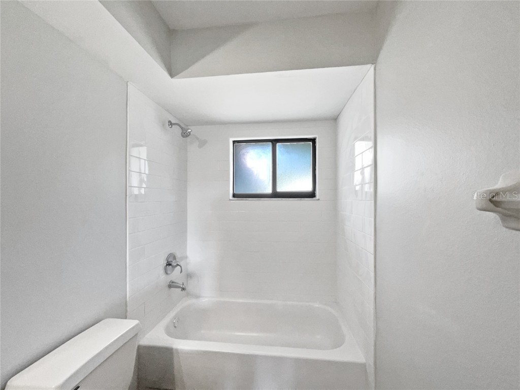 585 Cavalier Avenue Deltona FL 32725 O6366189 image22