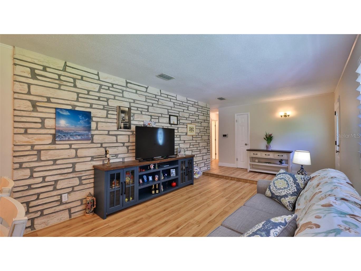 585 Corbin Park Road New Smyrna Beach FL 32168 NS1085079 image25