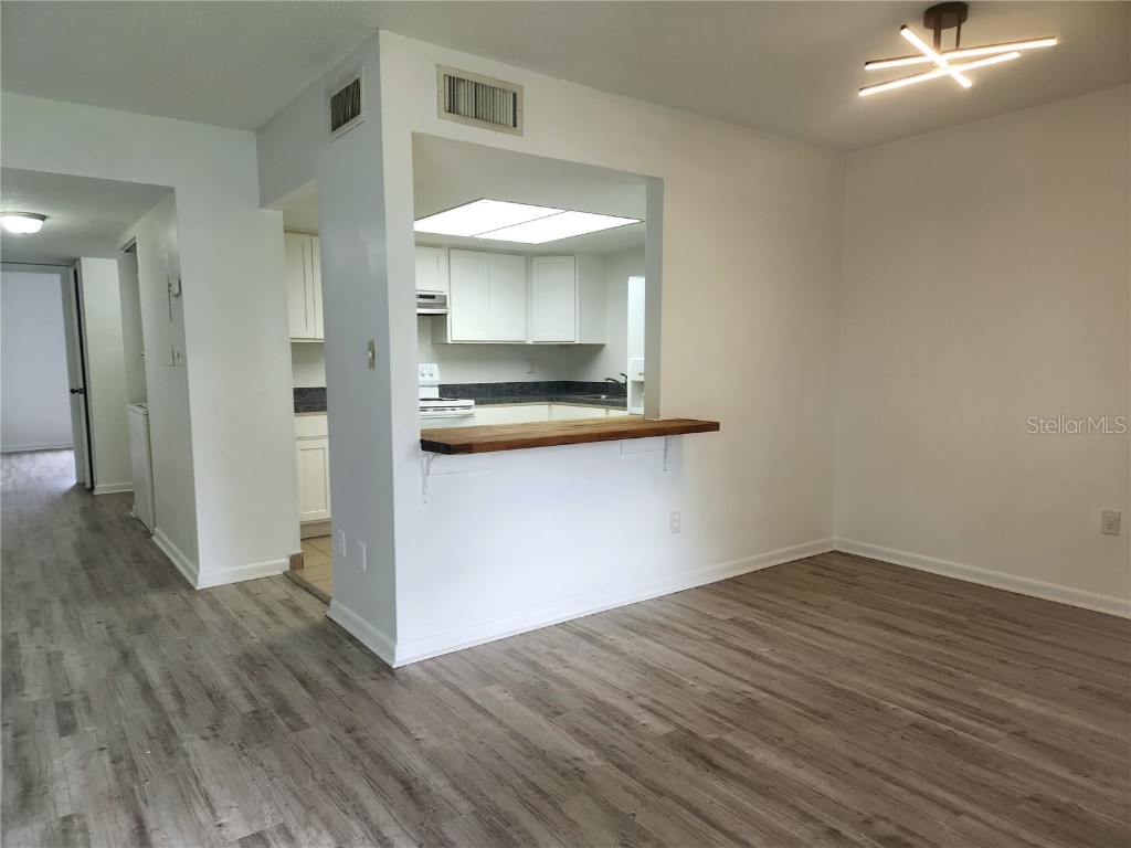 585 Fairways Circle #A Ocala FL 34472 OM711145 image6