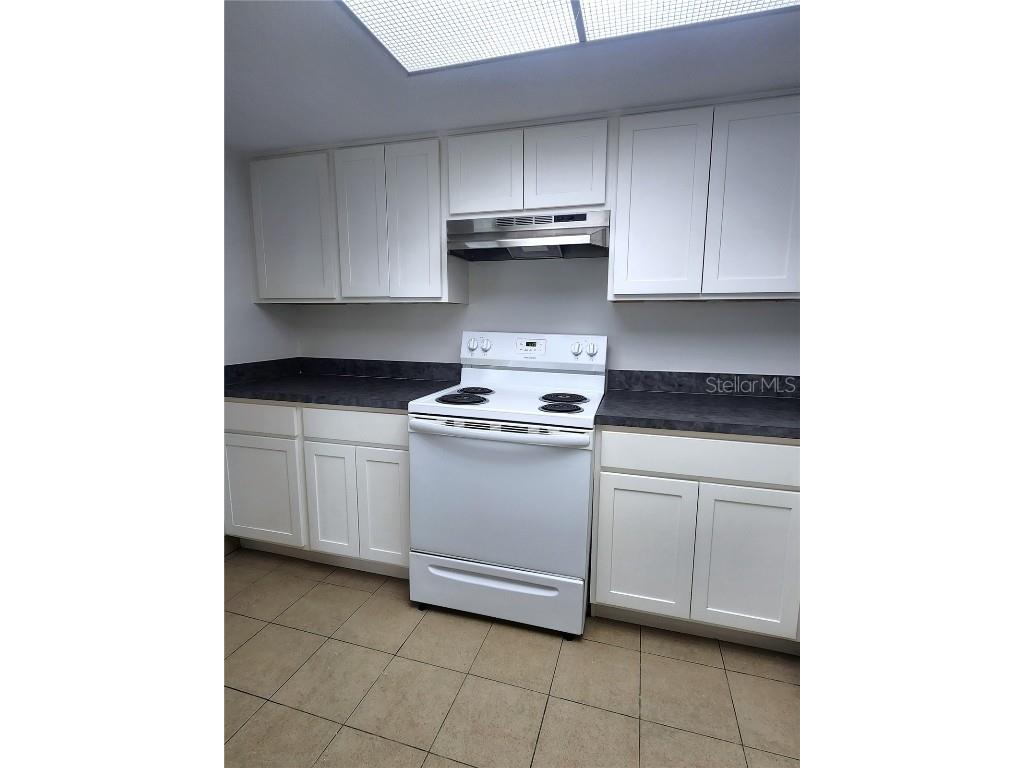 585 Fairways Circle #A Ocala FL 34472 OM711145 image8