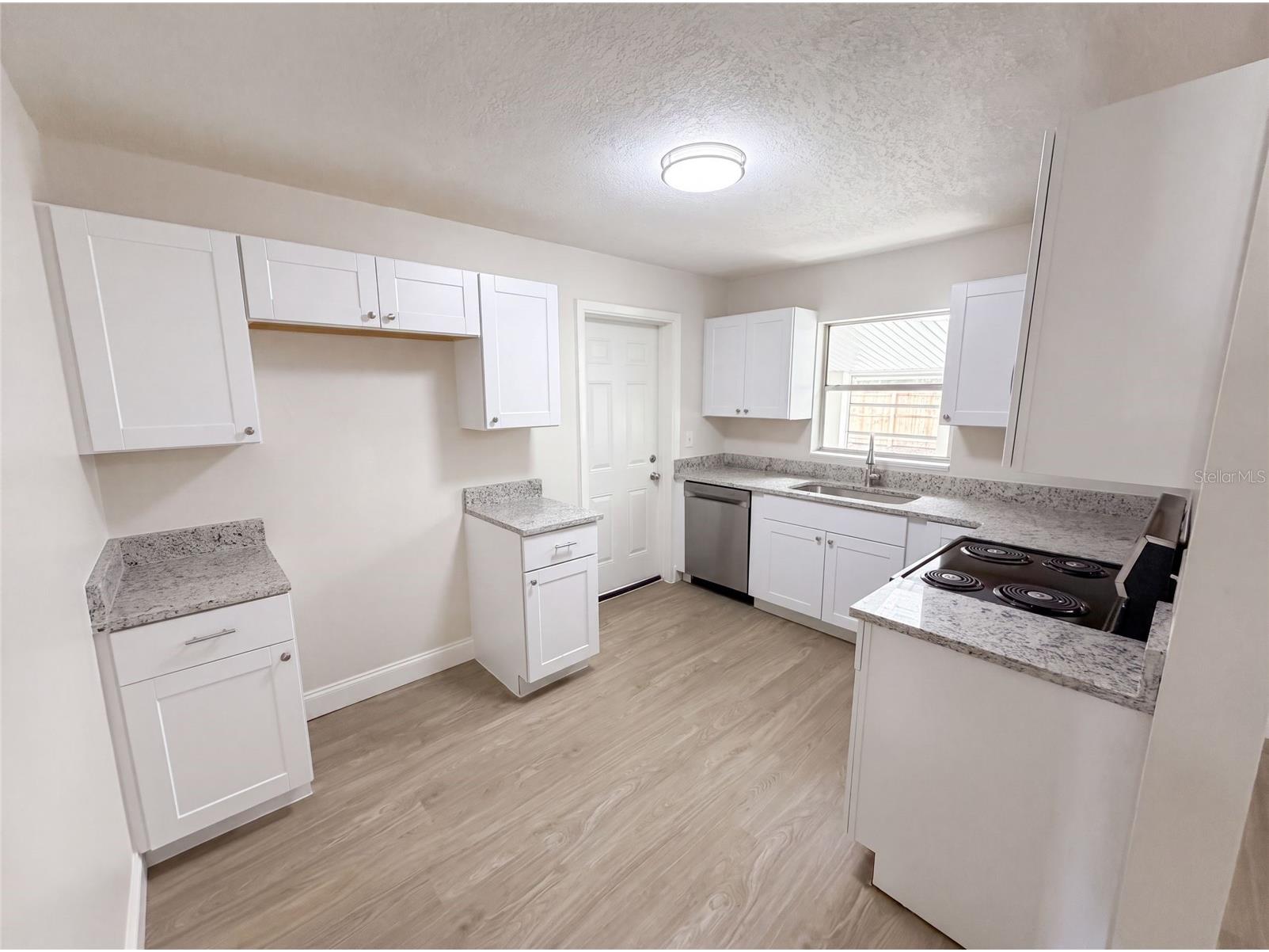 585 Hewett Drive Orlando FL 32807 O6425605 image7
