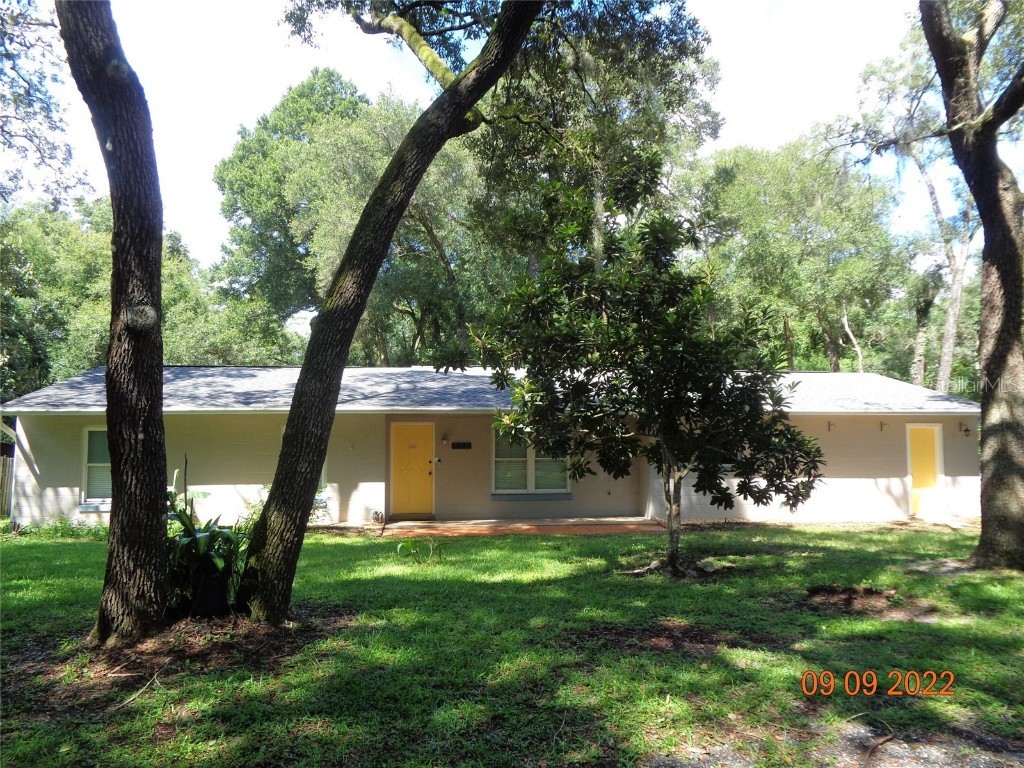 585 James Street Orange City FL 32763 V4926605 image1