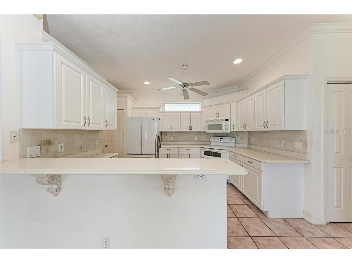 585 Khyber Lane Venice FL 34293 A4651065 image11