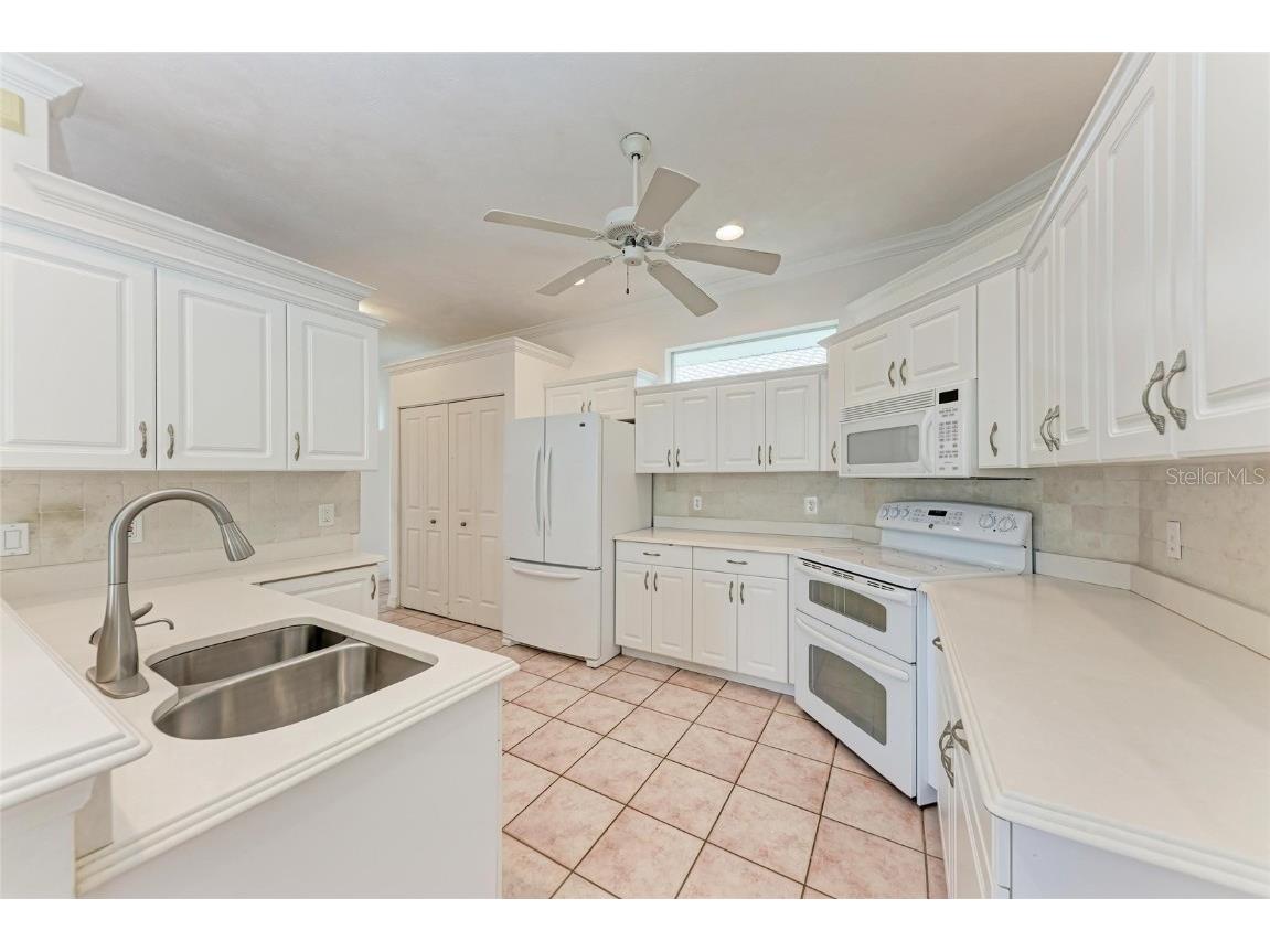 585 Khyber Lane Venice FL 34293 A4651065 image12