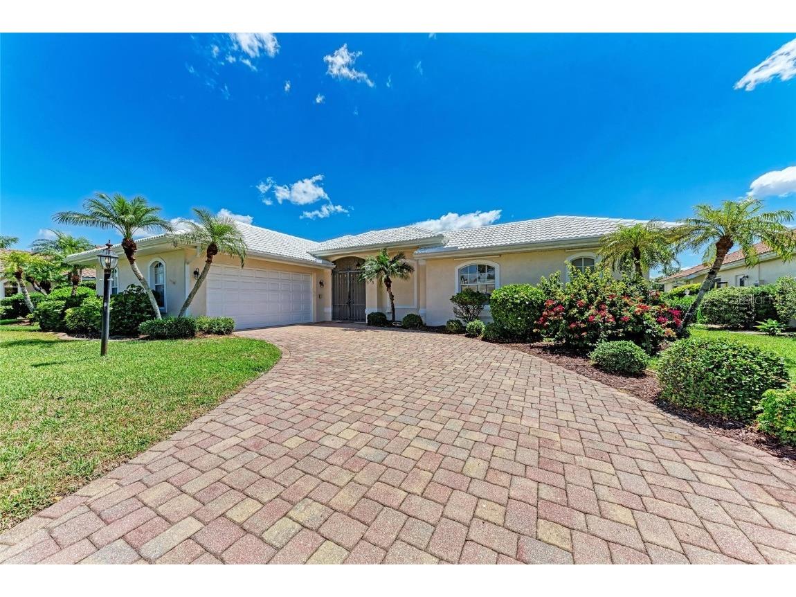 585 Khyber Lane Venice FL 34293 A4651065 image2