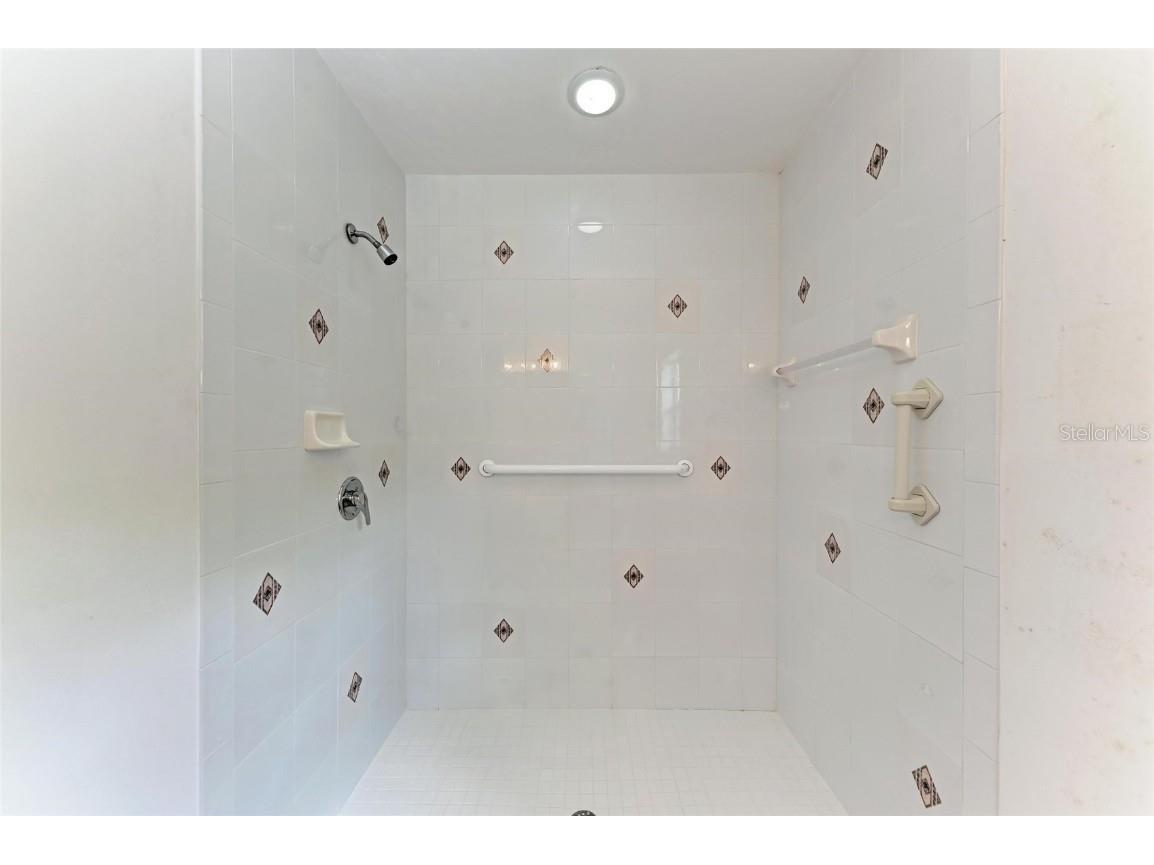 585 Khyber Lane Venice FL 34293 A4651065 image37