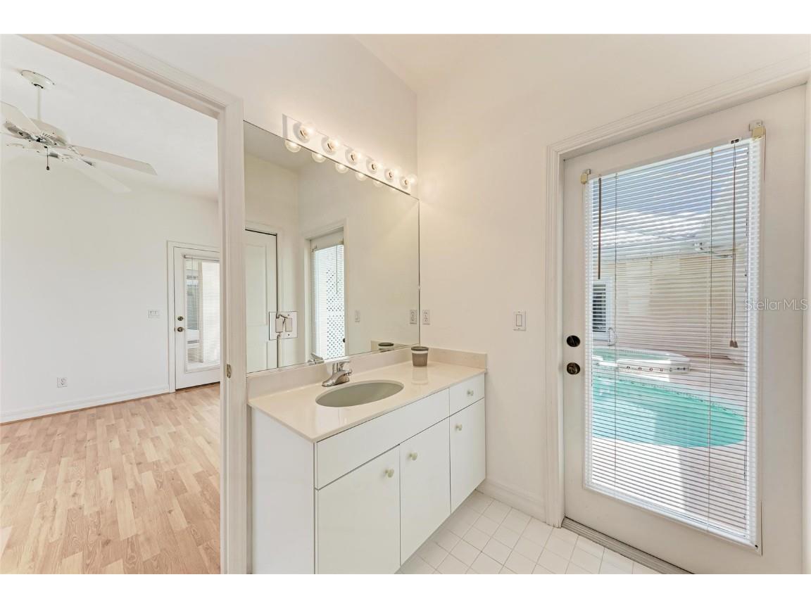 585 Khyber Lane Venice FL 34293 A4651065 image40