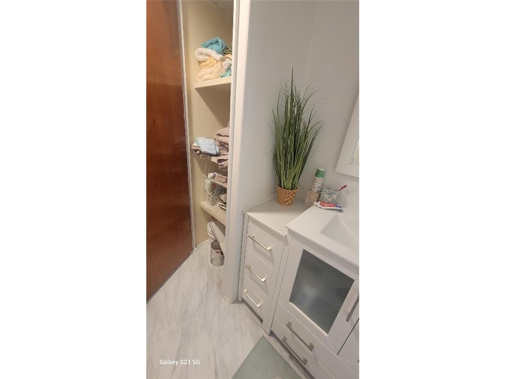 585 Sky Harbor Drive #230 Clearwater FL 33759 TB8424842 image12