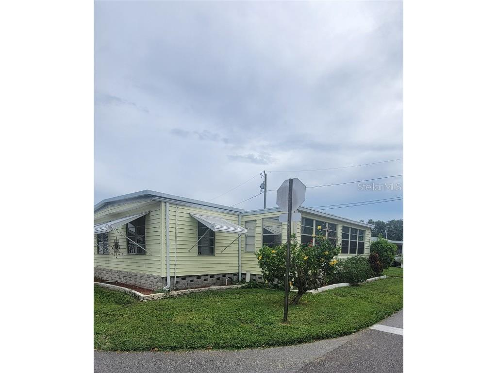 585 Sky Harbor Drive #230 Clearwater FL 33759 TB8424842 image24