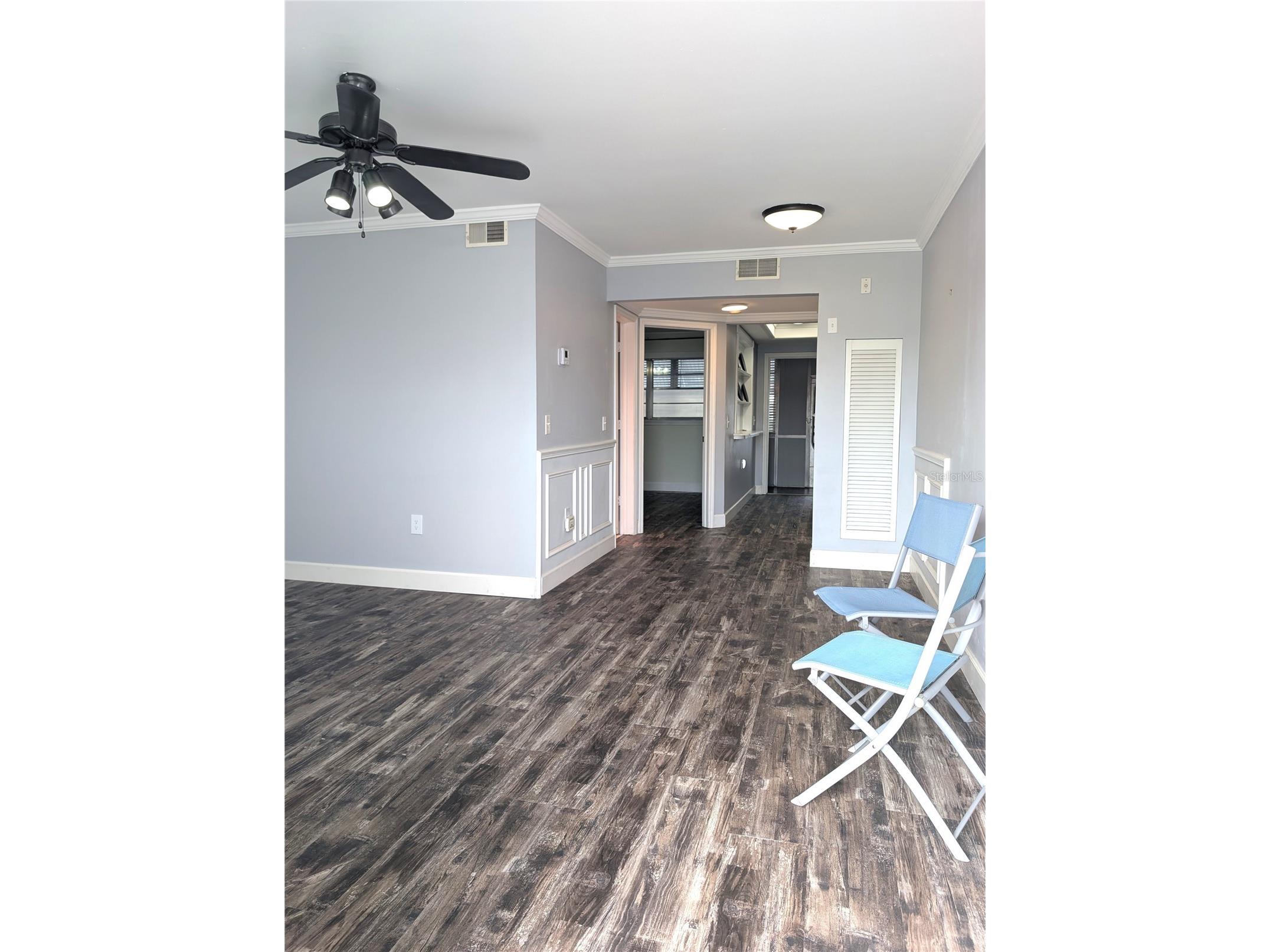 5850 18th Street N #11 Saint Petersburg FL 33714 TB8506311 image5