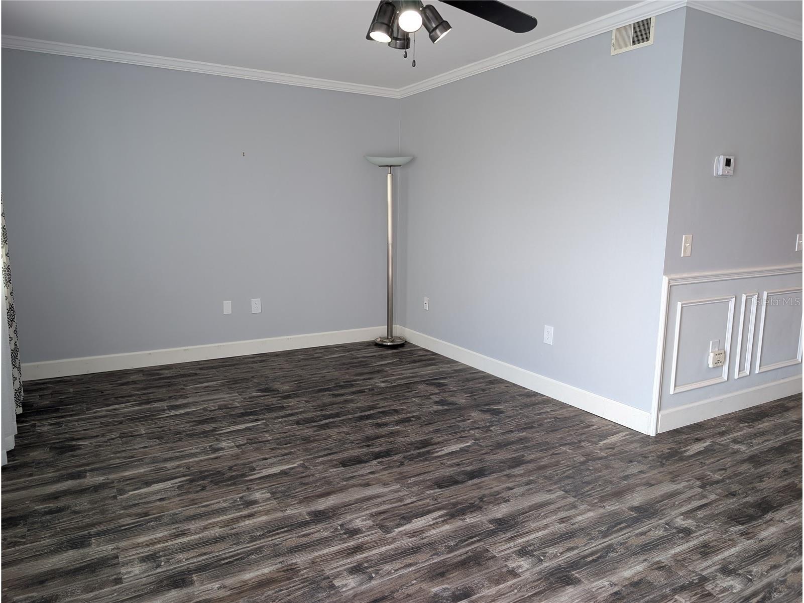 5850 18th Street N #11 Saint Petersburg FL 33714 TB8506311 image6