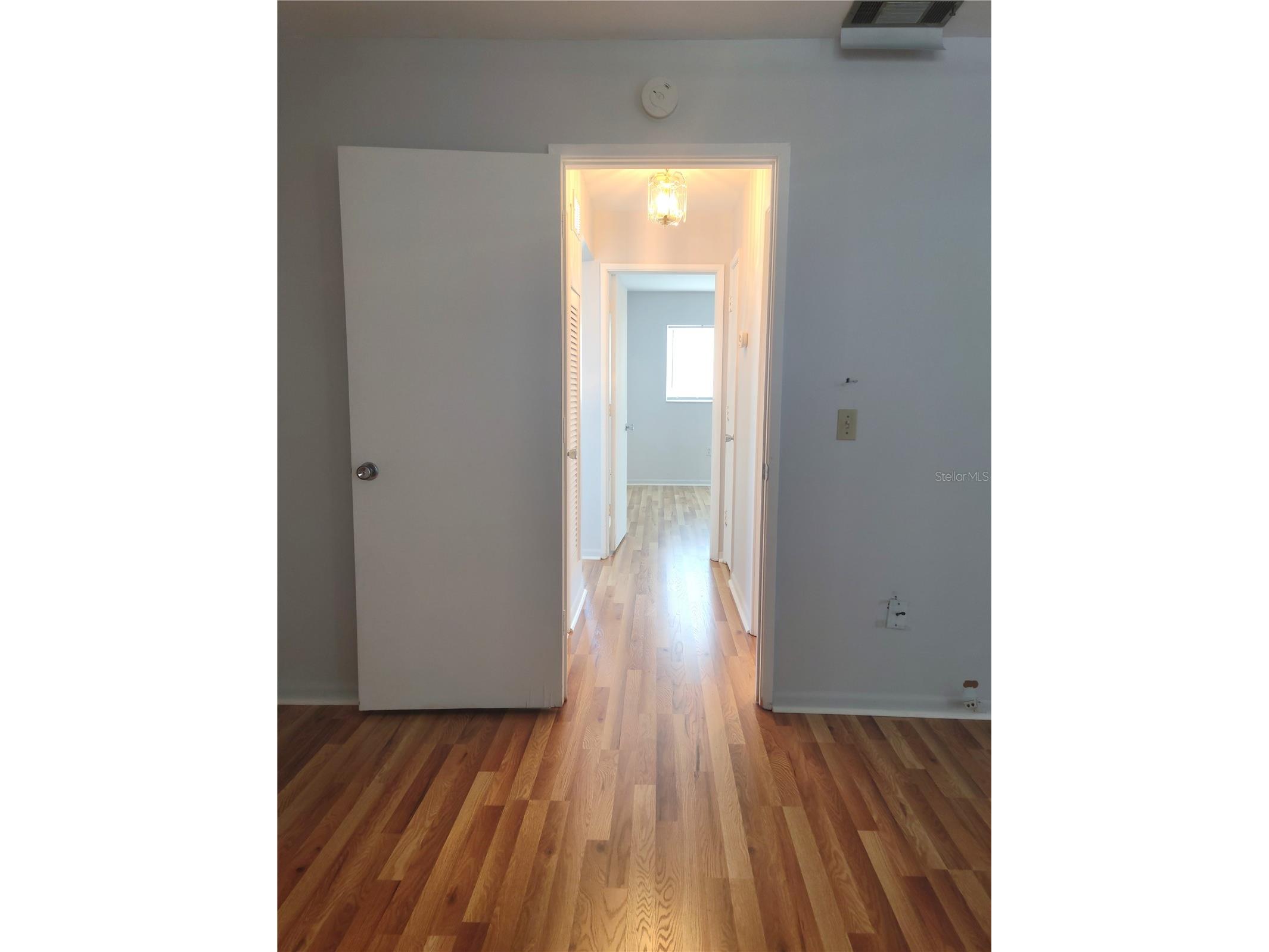 5850 18th Street N #23 Saint Petersburg FL 33714 TB8507662 image11