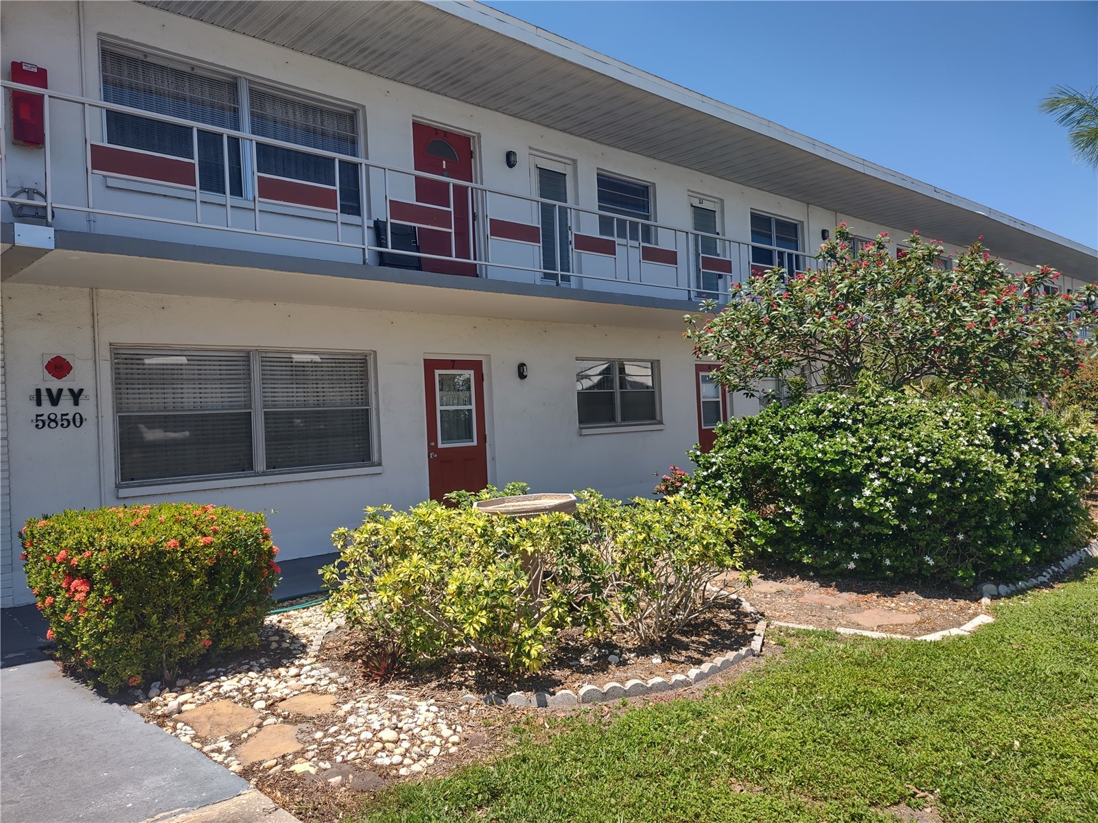 5850 18th Street N #23 Saint Petersburg FL 33714 TB8507662 image4