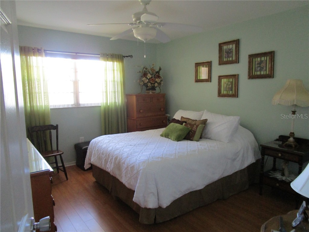 5850 18th Street N #8 Saint Petersburg FL 33714 TB8443357 image11