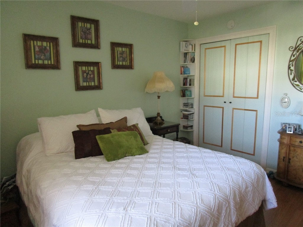 5850 18th Street N #8 Saint Petersburg FL 33714 TB8443357 image12