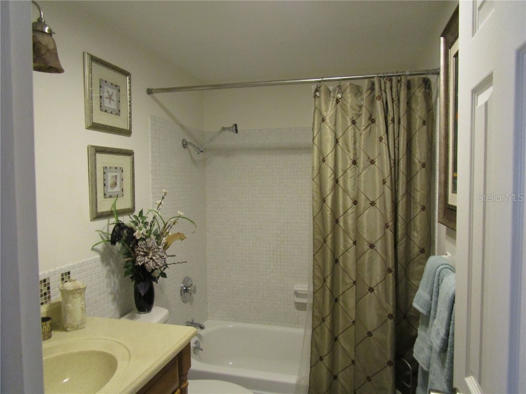 5850 18th Street N #8 Saint Petersburg FL 33714 TB8443357 image17