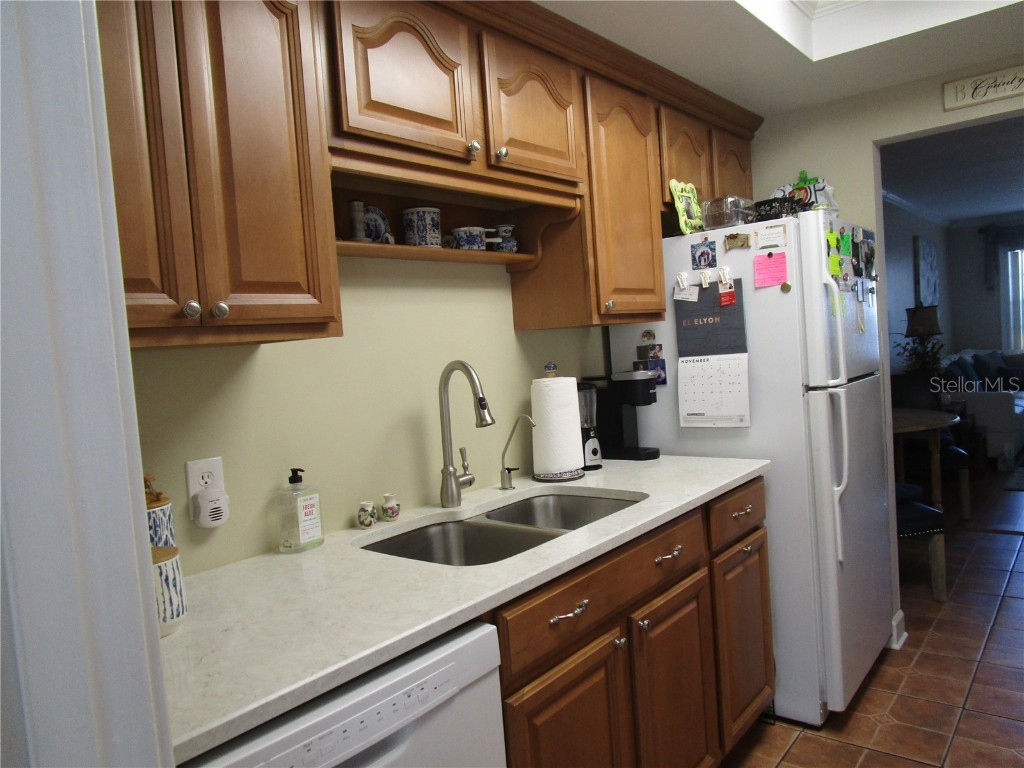 5850 18th Street N #8 Saint Petersburg FL 33714 TB8443357 image9