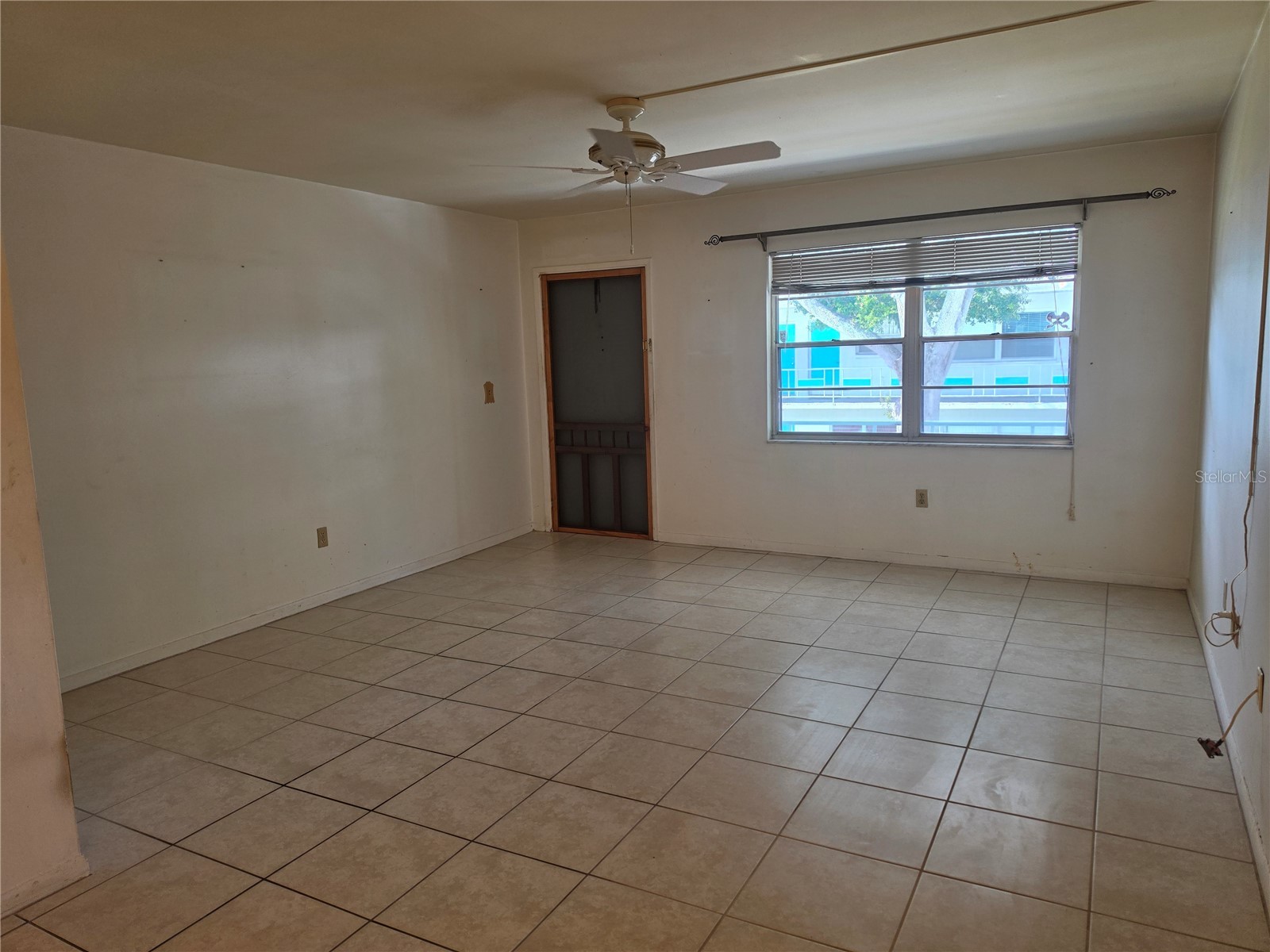 5850 21st Street N #15 Saint Petersburg FL 33714 TB8519617 image3