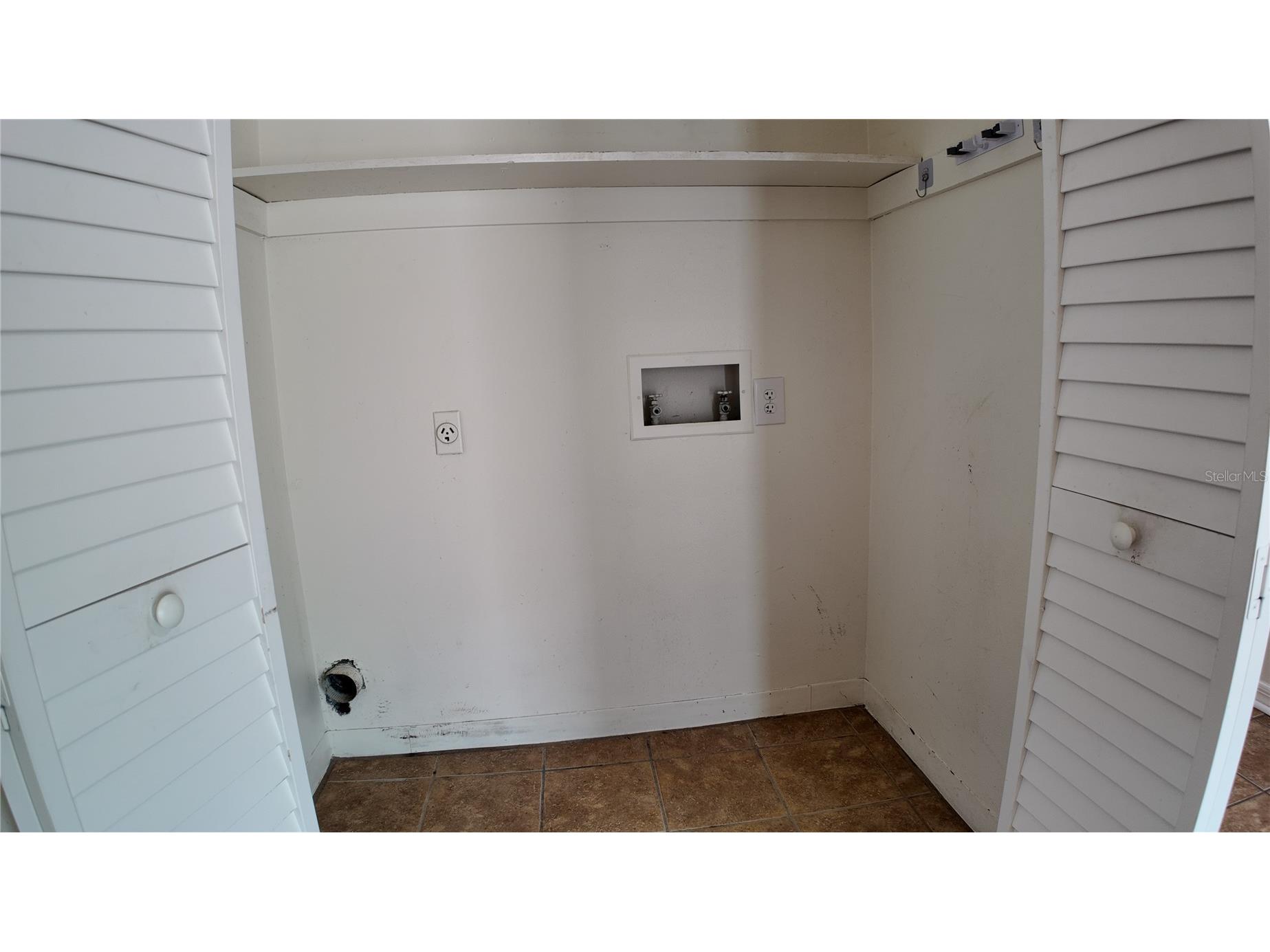 5850 Cypress Gardens Boulevard #302 Winter Haven FL 33884 P4938197 image10